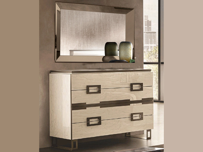 Poesia 65" Wide 8 Drawer Dresser With Mirror