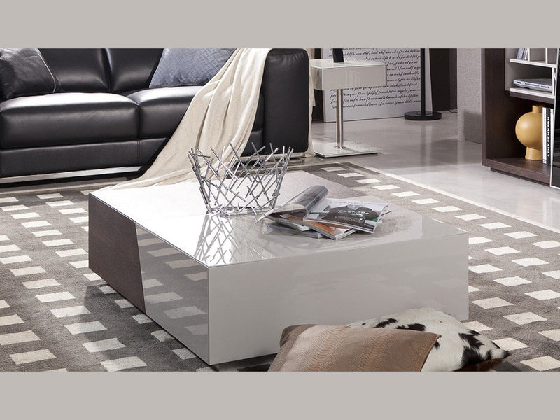 P567A Modern 47.2" Wide Coffee Table