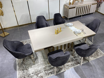 Berlinss 8 Person Dining Room Set