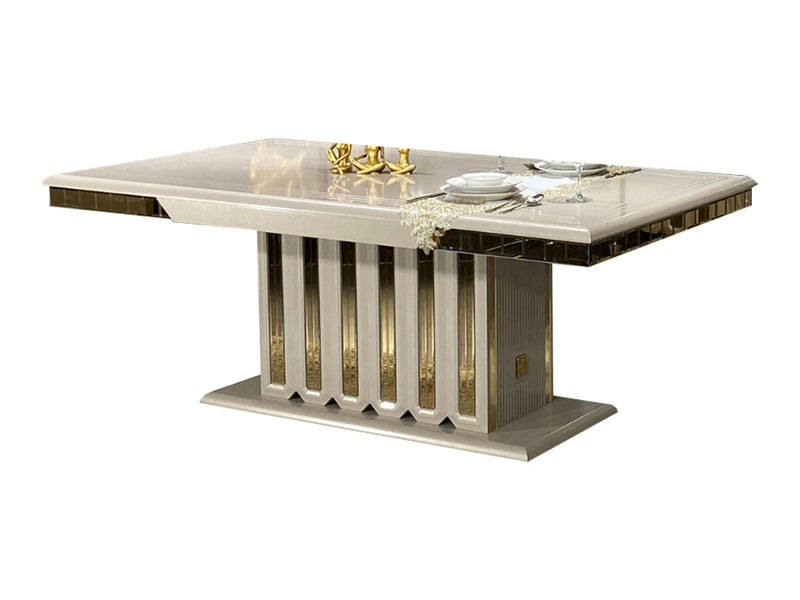 Berlinss 10 Person Dining Table