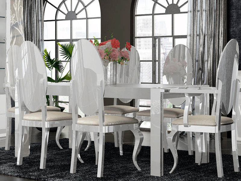 Carmenes 6-8 Person Dining Room Set