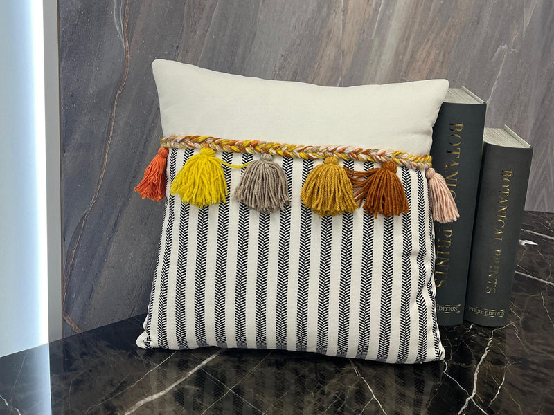 Ist 24 Handmade Decorative Throw Pillow