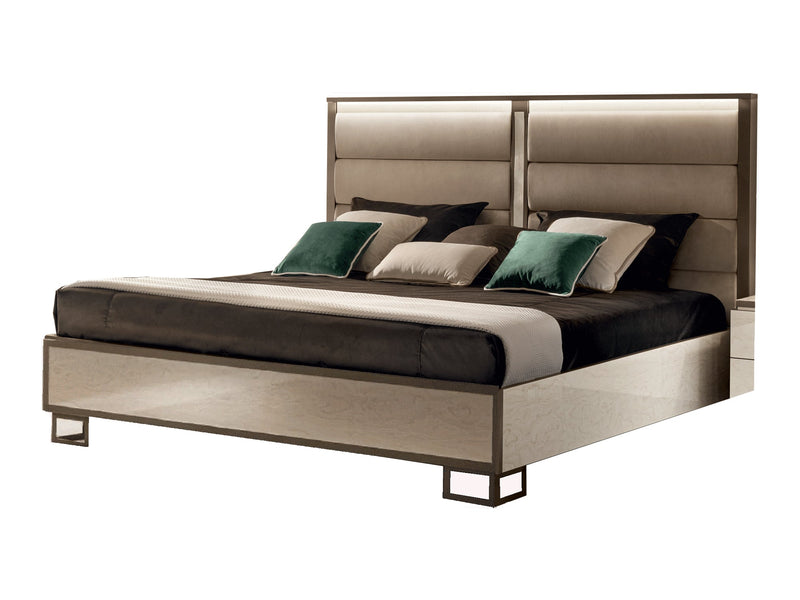 Poesia Platform Bed