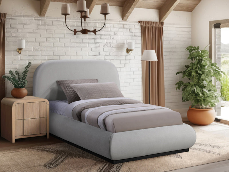 Vaughn Platform Bed