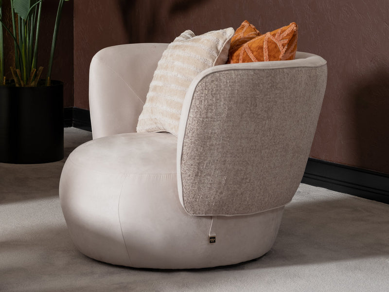 Portoa 41" Wide Armchair