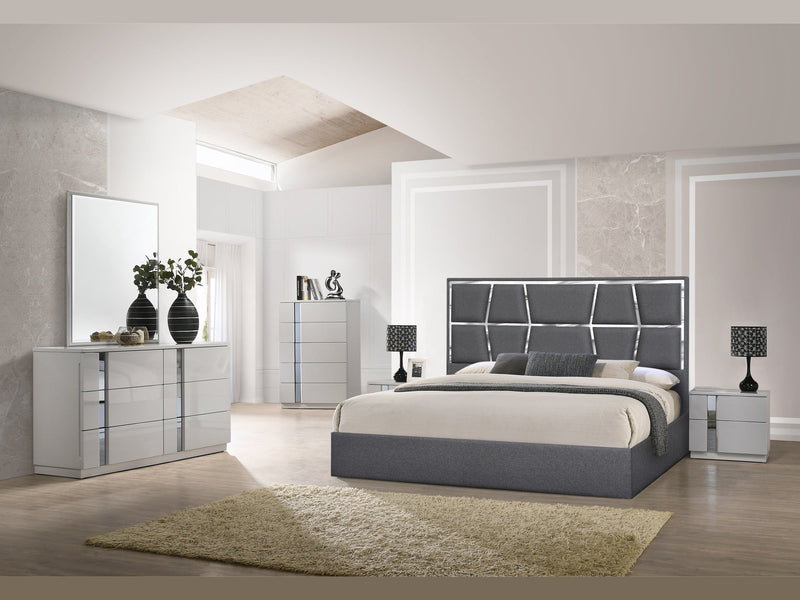 Degas Platform Bed