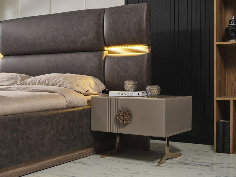 Grande Bedroom Set