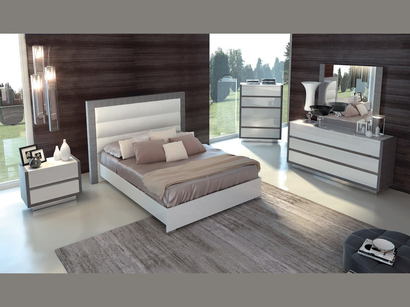 Mangano Bedroom Set