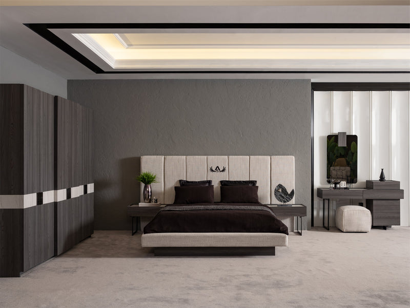 Monacon Bedroom Set