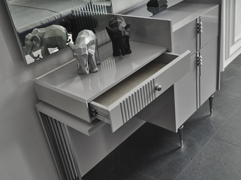 Arven Bedroom Set